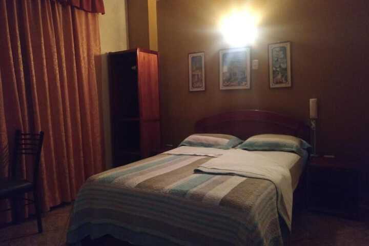 Room 11 of 31