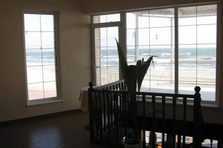 Terrace/Patio 8 of 22