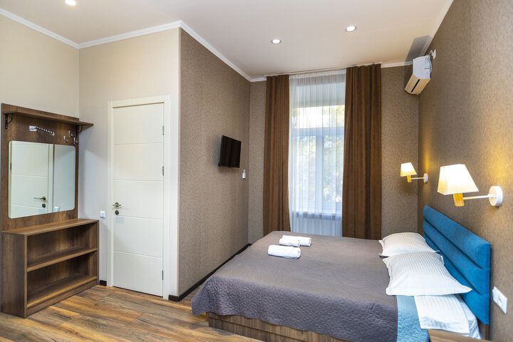 Room 29 of 106