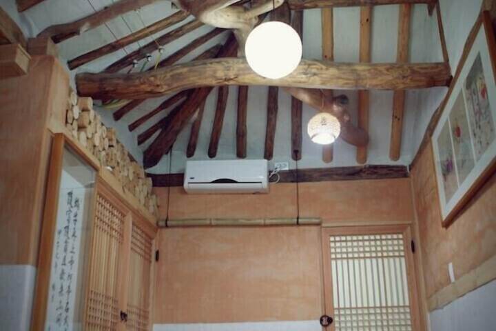 Hotel Interior 17 of 25