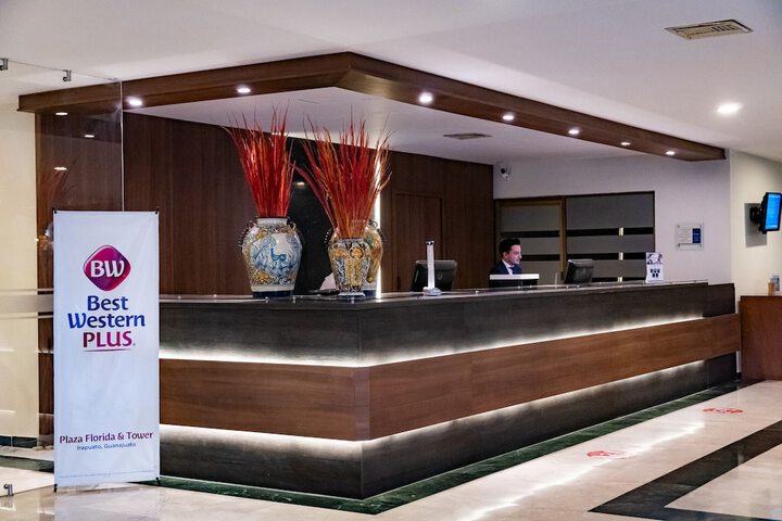 Hotel Interior 10 of 124