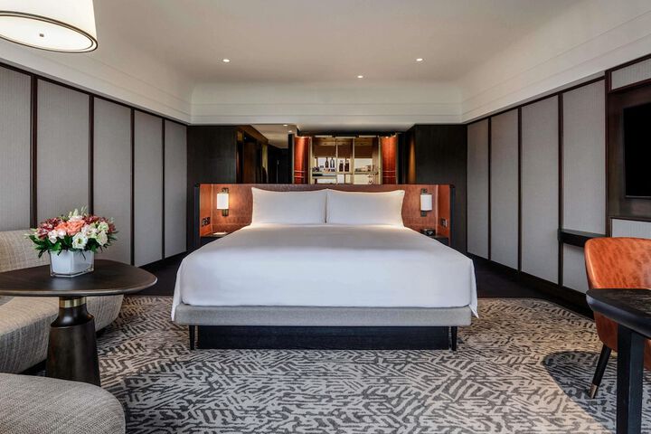 Room 46 of 202