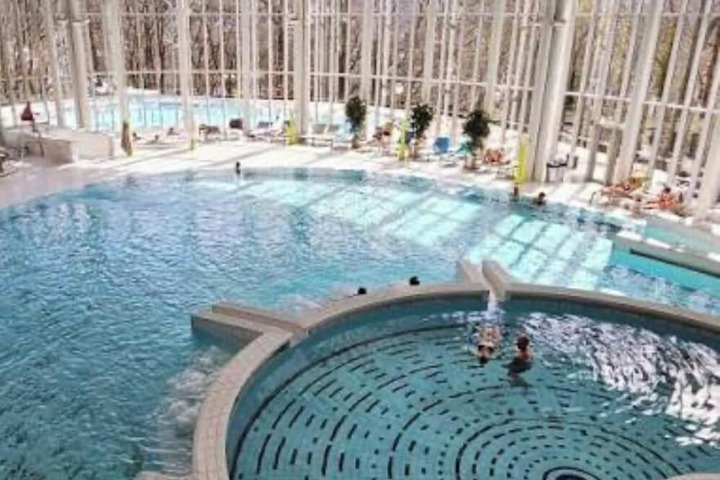 Spa 19 of 39