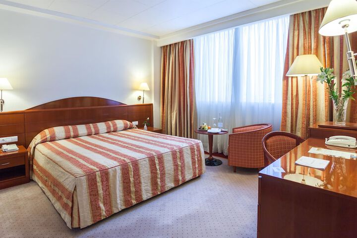 Room 8 of 31