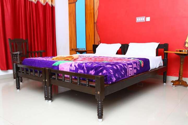 Room 5 of 30