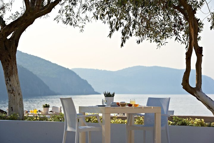 Dining 57 of 72