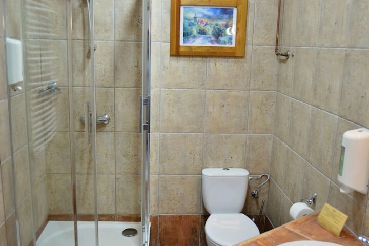Room 48 of 91