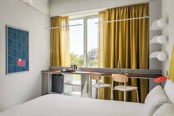 Room 58 of 67