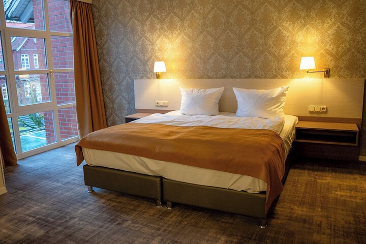 Room 10 of 54