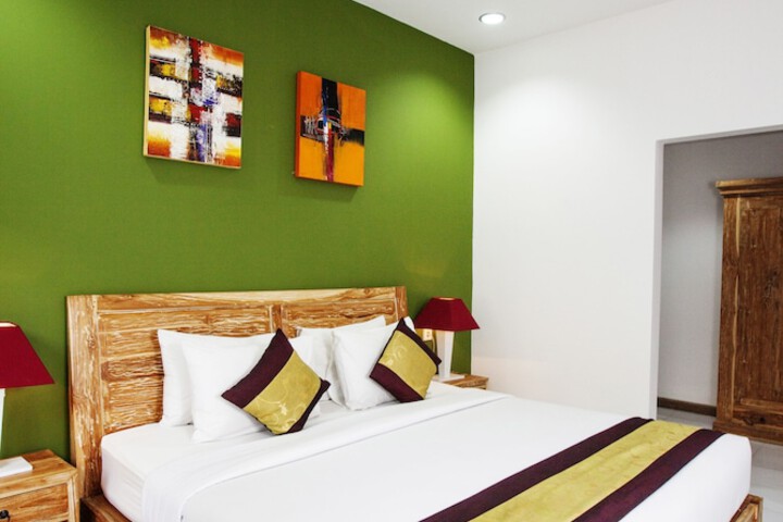 Room 3 of 14