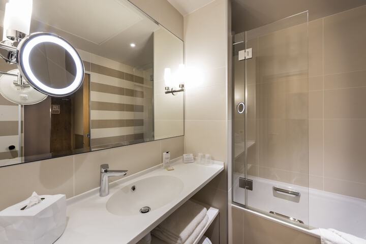 Bath Interior