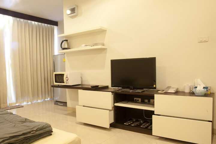 Room 21 of 61