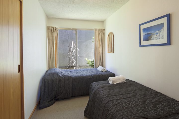 Room 19 of 74
