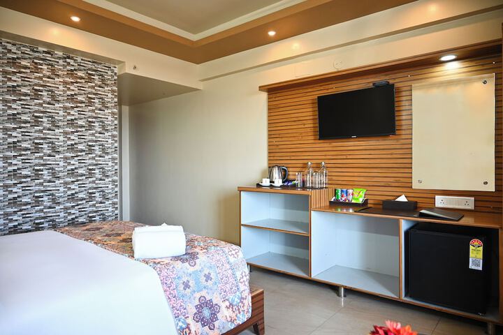 Room 18 of 52
