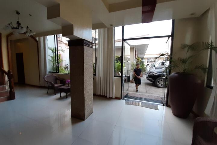 Hotel Interior 4 of 12