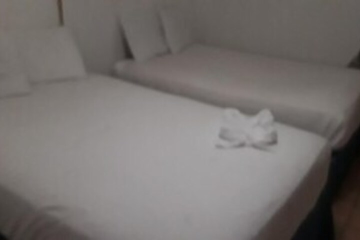Room 67 of 204