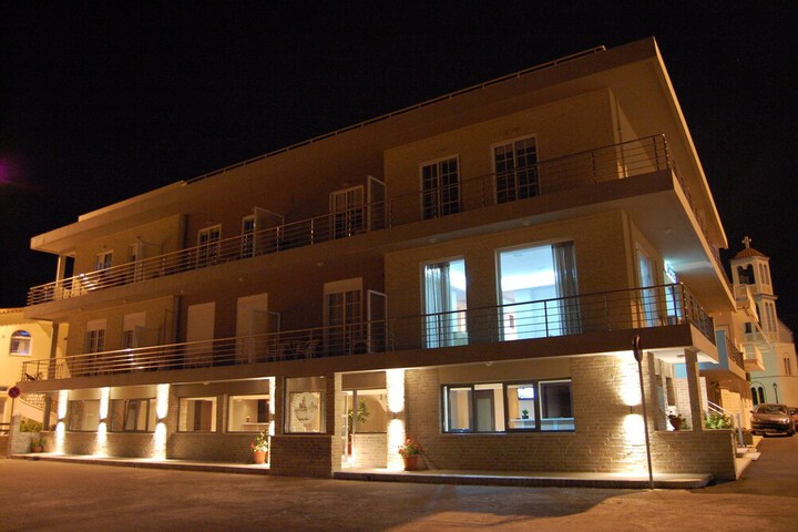Hotel 35 of 43