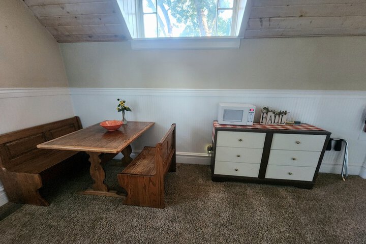 Room 3 of 25