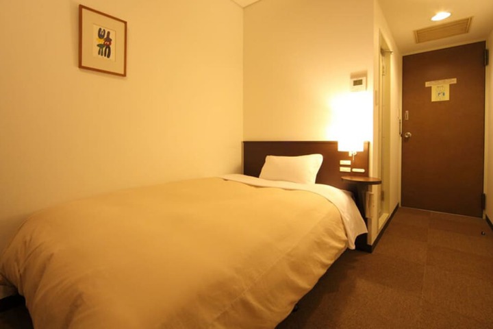 Room 10 of 43