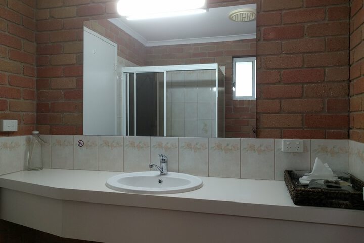 Room 47 of 74