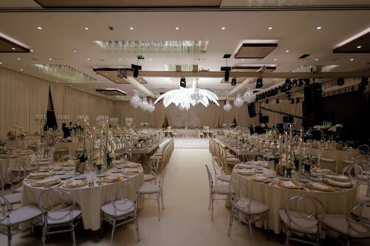 Ballroom/Hall 97 of 127