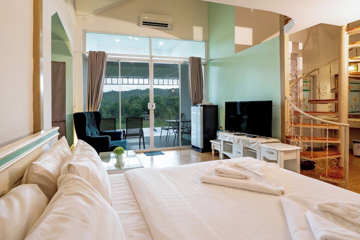Room 18 of 289