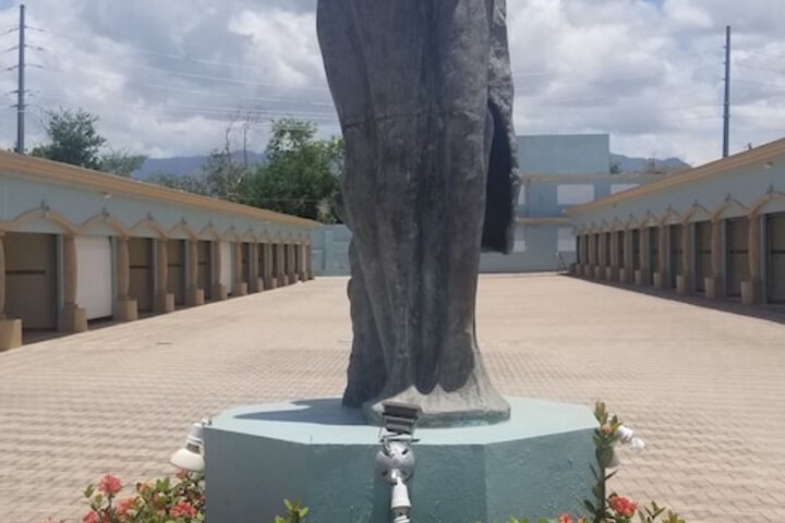 Property Grounds 24 of 27