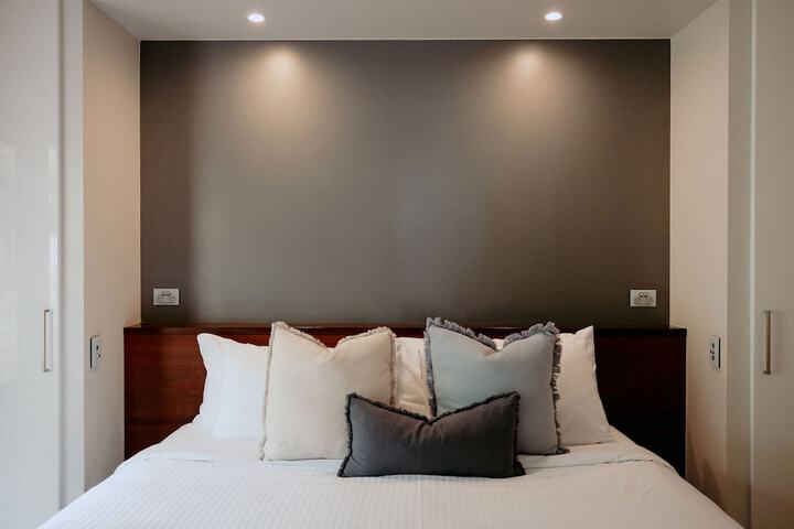 Room 7 of 71