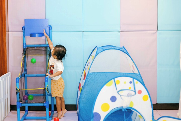 Childrens Activities 91 of 125