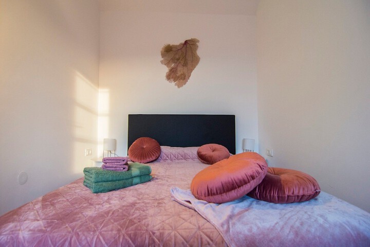 Room 4 of 51