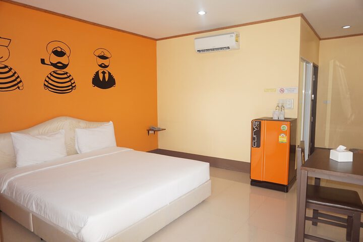 Room 4 of 54