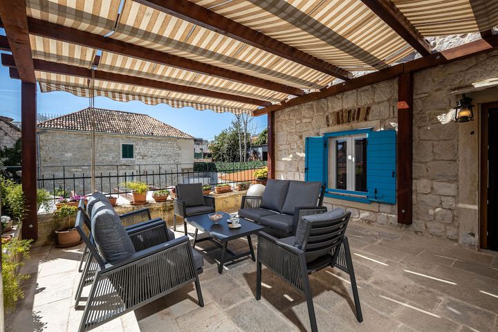 Terrace/Patio 22 of 48