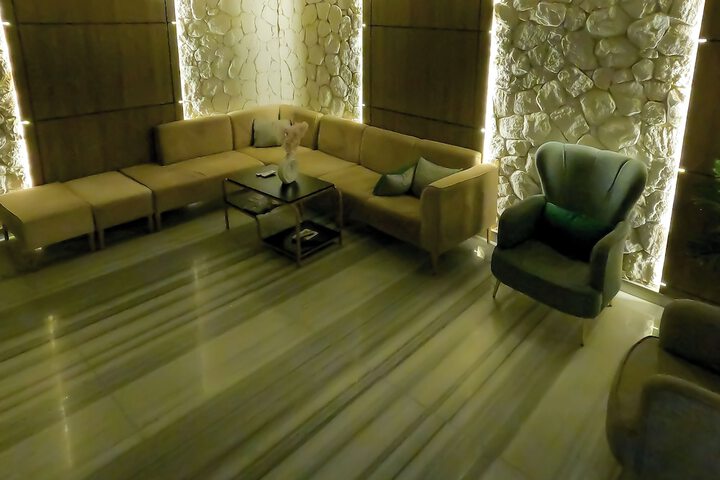 Hotel Interior 16 of 227