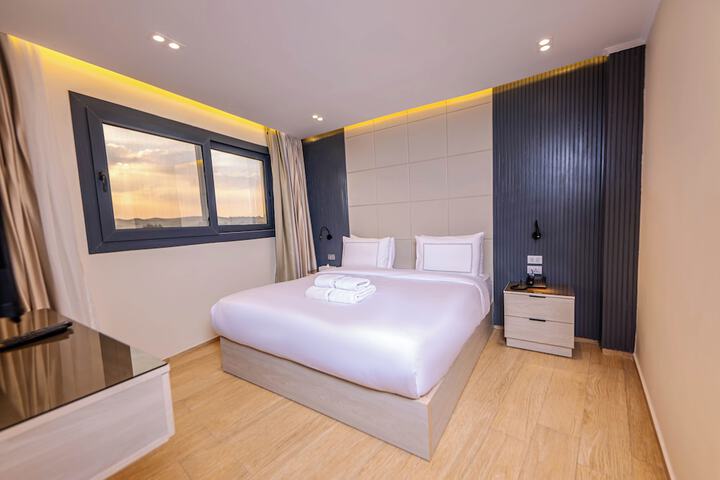 Room 10 of 45