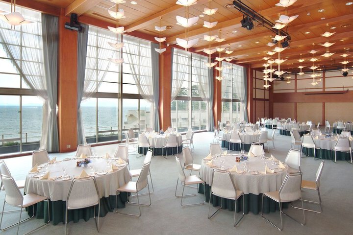 Ballroom/Hall 44 of 60