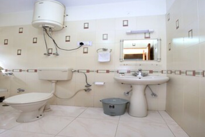 Room 5 of 24