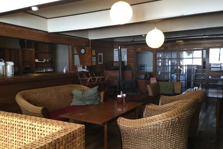 Room 16 of 34