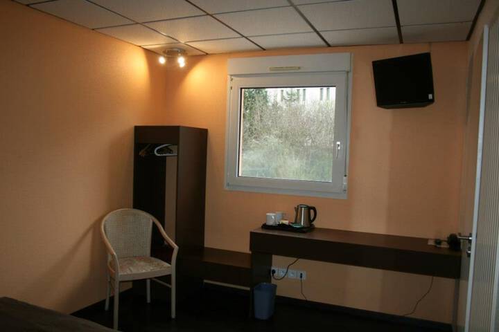 Room 10 of 54