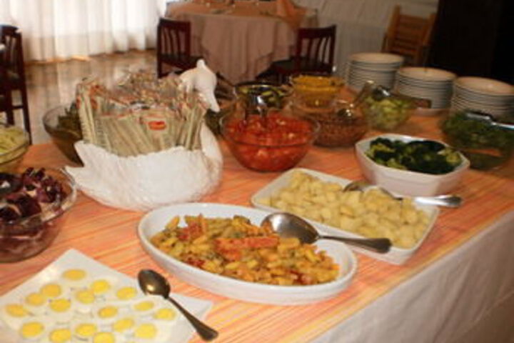 Dining 6 of 29