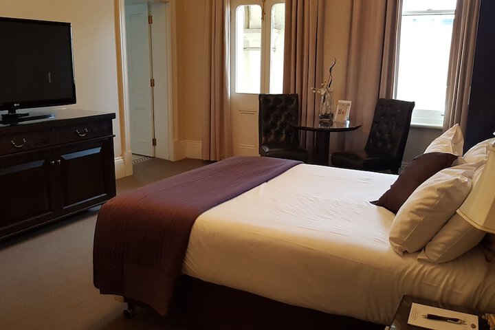 Room 15 of 63