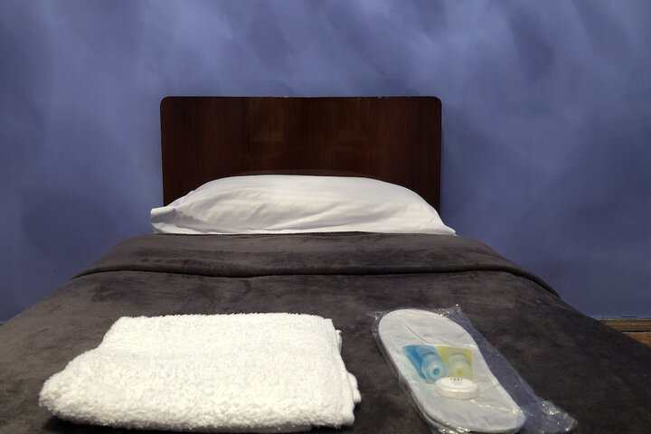 Room 28 of 28
