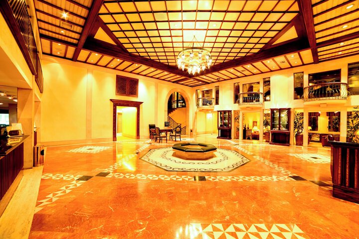 Lobby Entry