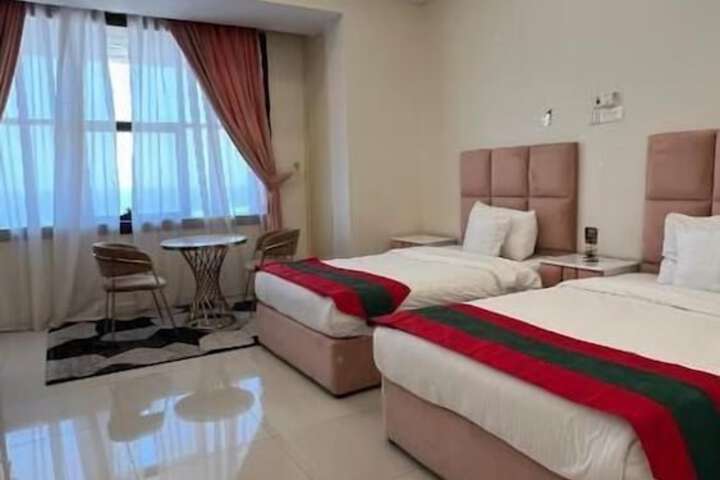 Room 7 of 20