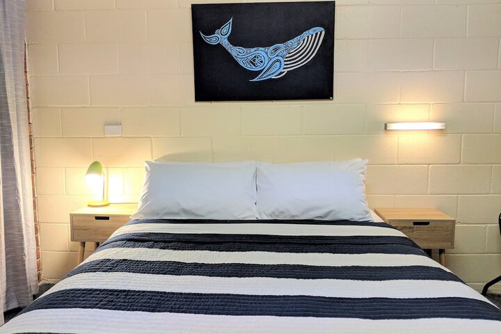 Room 5 of 25