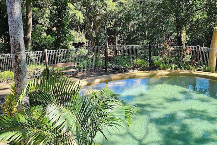 Pool 16 of 42