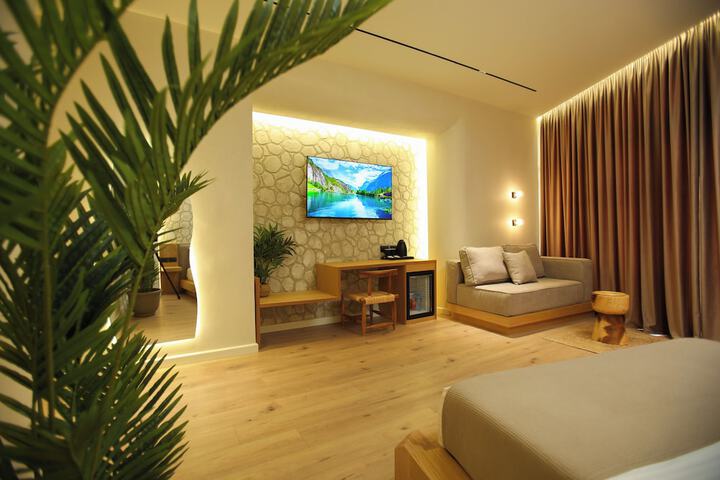 Room 17 of 70