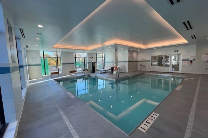 Pool 21 of 64