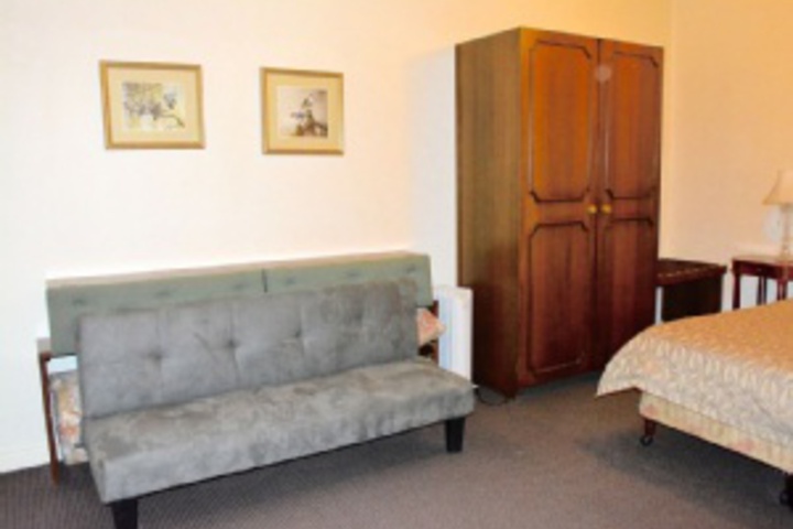Room 644 of 768