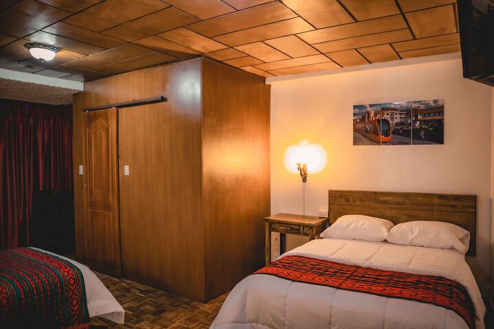 Room 11 of 42