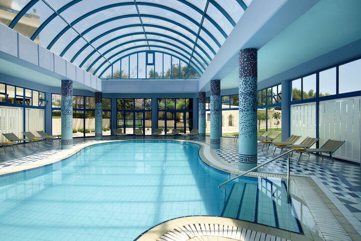 Pool 78 of 193